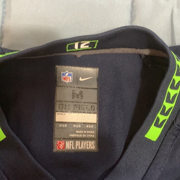 Nike Seattle Seahawks Russel Wilson Jersey - Picture 3 of 5